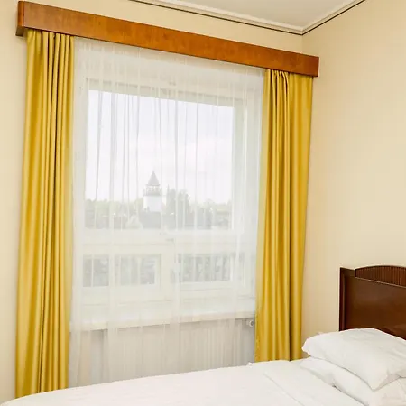 Elegantne Tuba Kahele Twin Grand Hotelliga Samas Hoones! * Viljandi (Viljandimaa)