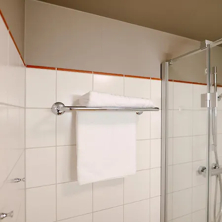 Elegantne Tuba Kahele Twin Grand Hotelliga Samas Hoones! Daire Viljandi (Viljandimaa)