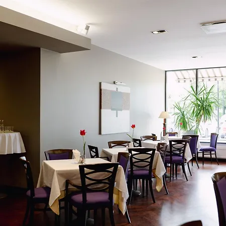Elegantne Tuba Kahele Twin Grand Hotelliga Samas Hoones!