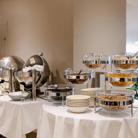 Lägenhet Elegantne Tuba Kahele Twin Grand Hotelliga Samas Hoones! *