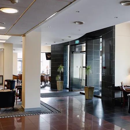 Daire Elegantne Tuba Kahele Twin Grand Hotelliga Samas Hoones! Viljandi (Viljandimaa)